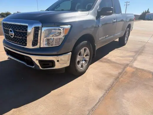 Nissan Titan 2018 4x2 SV 4dr King Cab