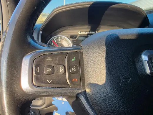 2021 RAM 1500 Laramie Crew Cab SWB 4WD