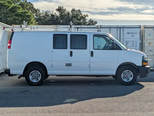 GMC Savana 2022 2500 3dr Cargo Van