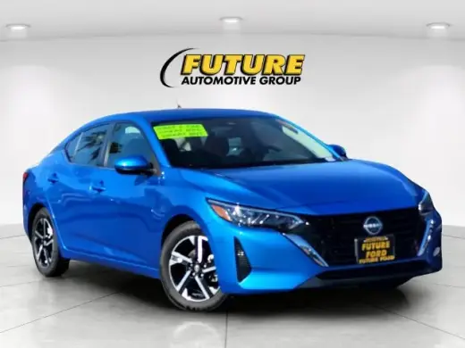 Nissan Sentra 2024 SV Sedán de 4 puertas