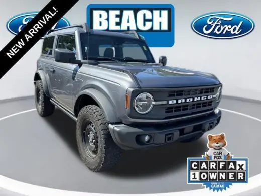 Ford Bronco 2022 4x4 Black Diamond SUV con 2 puertas