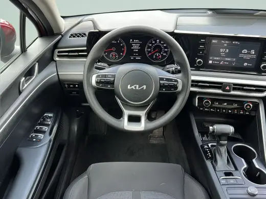 Kia K5 2022 LXS 4dr Sedán