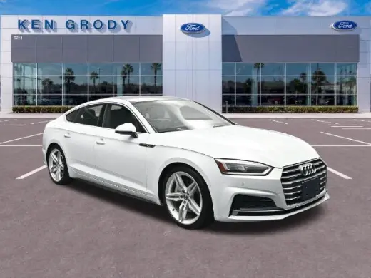 Audi A5 Sportback 2018 con transmisión automática AWD 2.0T quattro con paquete Premium Plus de 4 puertas Sportback