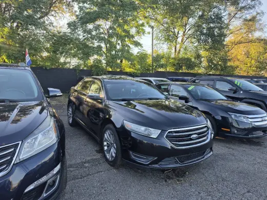 2014 Ford Taurus