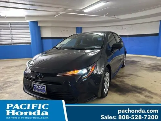 Toyota Corolla 2024 LE sedán 4 puertas