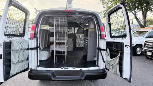 2011 Chevrolet Express RWD 2500 135"