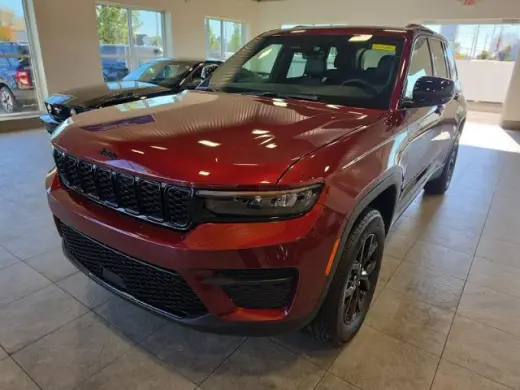 Jeep Grand Cherokee 2025 4x4 Laredo 4dr SUV