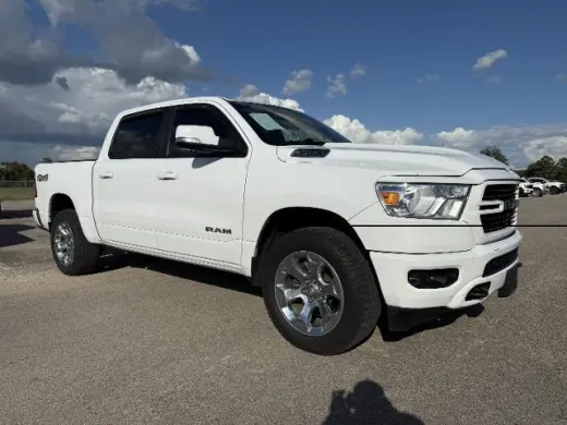 Ram 1500 2019 4x4 Big Horn 4dr Crew Cab 5.6 ft. SB Pickup