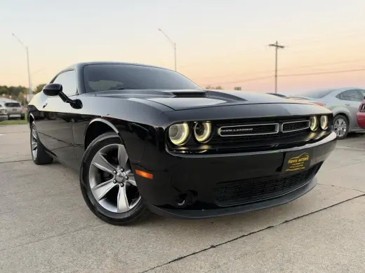 2015 Dodge Challenger SXT