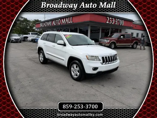 2013 Jeep Grand Cherokee 4WD 4dr Laredo