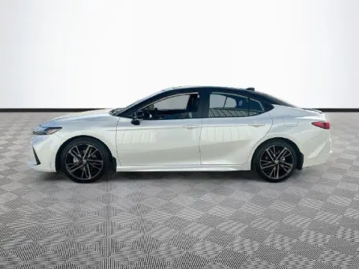 Toyota Camry 2026 SE 4dr Sedan