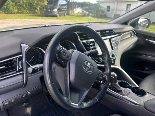 Toyota Camry 2020 SE 4dr Sedán