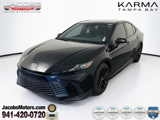 Toyota Camry 2025 SE 4dr Sedán