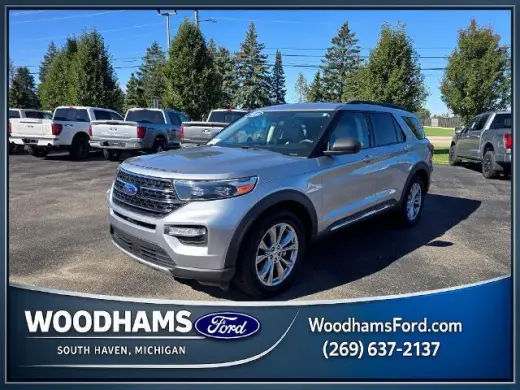 Ford Explorer 2020 con tracción en las cuatro ruedas XLT de cuatro puertas SUV