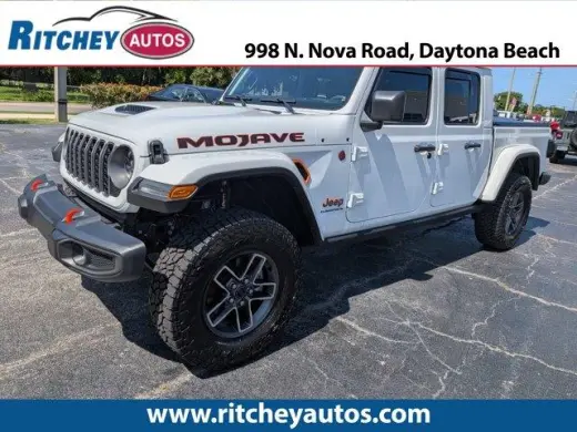 Jeep Gladiator 2025 4x4 Mojave 4 puertas Cabina de Tripulación 5.0 pies SB