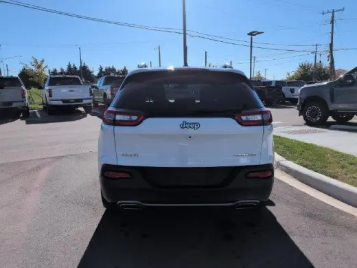 Jeep Cherokee 2015 4x4 Limited 4dr SUV