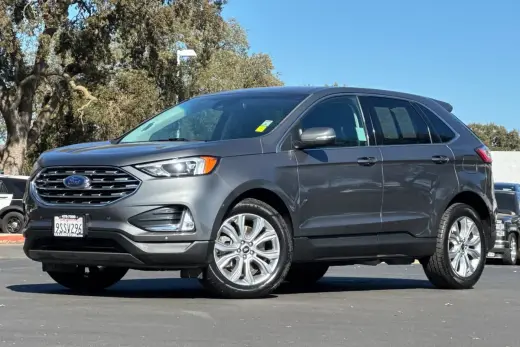 Ford Edge 2023 tracción en las cuatro ruedas Titanium 4dr Crossover