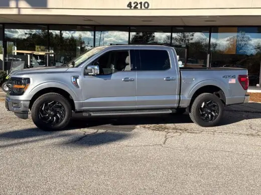 Ford F-150 2024 4x4 XLT 4dr SuperCrew 5.5 ft. SB