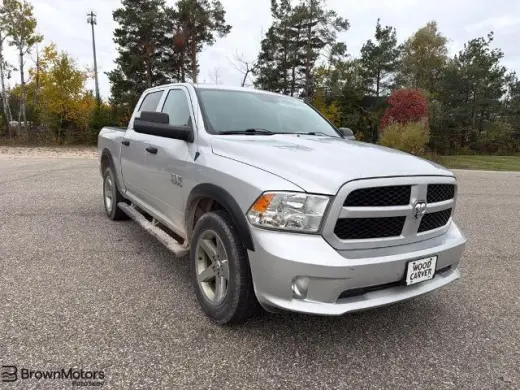 Ram 1500 2014 4x4 Express 4dr Crew Cab 5.5 ft. SB Pickup