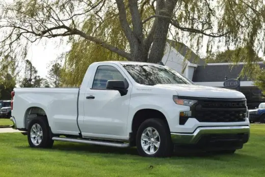 Chevrolet Silverado 1500 2025 4x2 Work Truck 2dr Cab regular 8 ft. LB