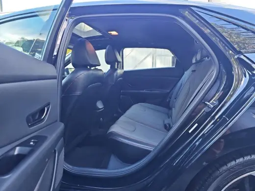 Hyundai Elantra del 2023