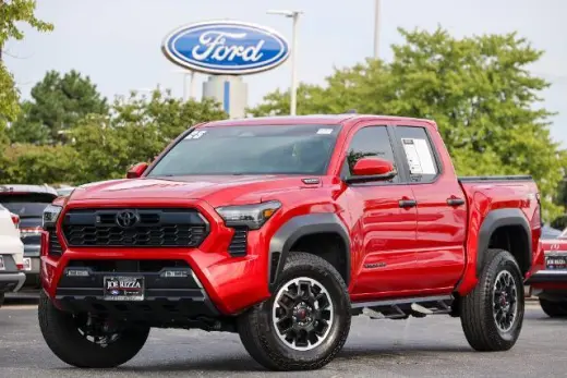 Toyota Tacoma 2025 4x4 TRD Sport HV 4 puertas Doble Cabina 5.0 pies SB
