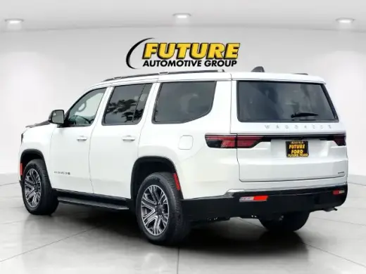Jeep Wagoneer 2024 4x4 Serie II SUV de 4 puertas