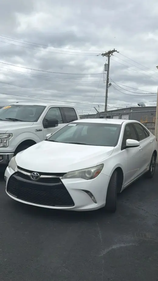 2017 TOYOTA CAMRY