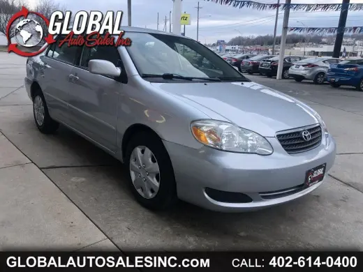 Corolla CE del año 2007 Toyota