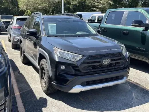Toyota RAV4 2019 con tracción en las cuatro direcciones Adventure 4dr SUV