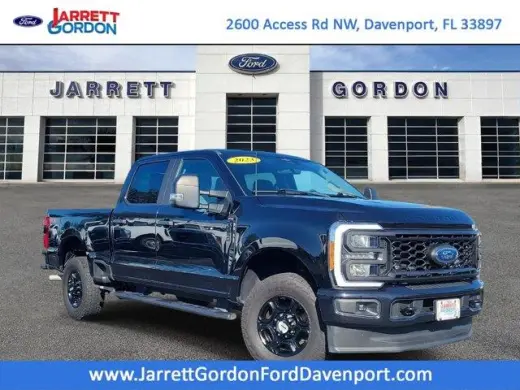 Ford F-250 Super Duty 2023 4x4 XL 4dr Crew Cab 8 ft. LB Pickup