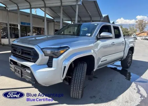 Toyota Tacoma 2024 4x4 SR5 4dr Double Cab 5.0 ft SB