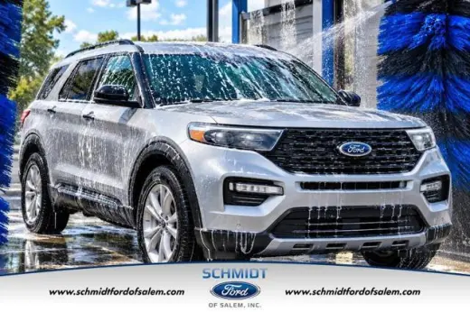 Ford Explorer 2021 con tracción en las cuatro ruedas XLT 4dr SUV