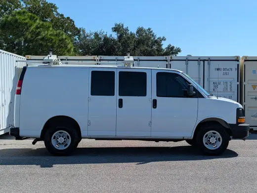 Chevrolet Express 2011 2500 3dr Cargo Van w/ 1WT