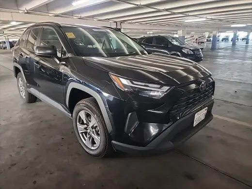 Toyota RAV4 Híbrido 2025 AWD LE 4dr SUV