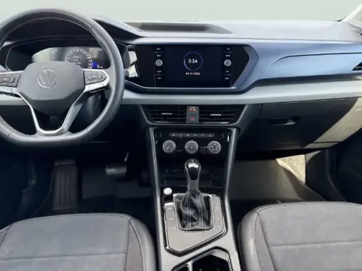 Volkswagen Taos 2023 SE 4dr SUV