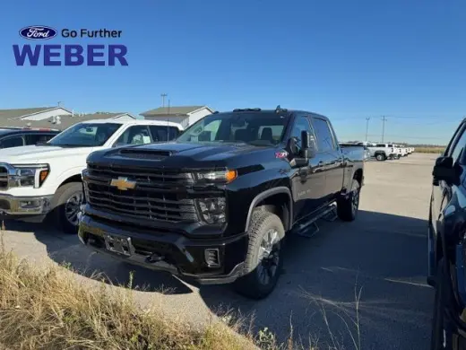 Chevrolet Silverado 2500HD 2024 4x4 Custom 4dr Crew Cab LB