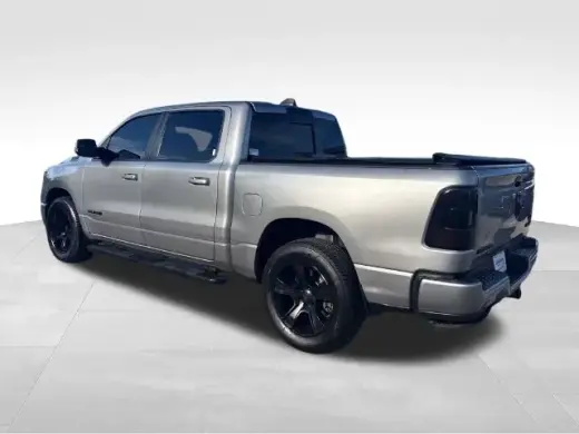 Ram 1500 2020 4x4 Big Horn 4dr Crew Cab 5.6 ft. SB Pickup