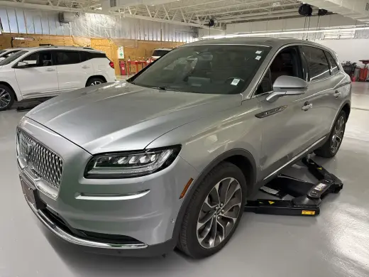 Lincoln Nautilus 2023 AWD Reserve 4dr SUV