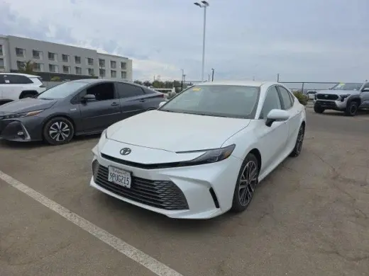 Toyota Camry 2025 XLE 4dr Sedán