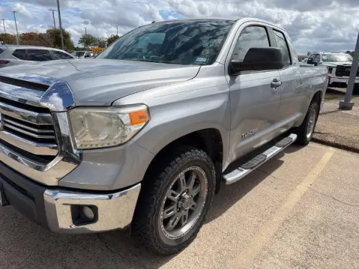 Toyota Tundra 2016 4x2 SR5 4dr Double Cab Pickup SB (4.6L V8)