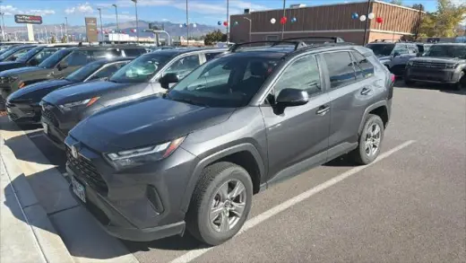Toyota RAV4 2025 AWD XLE 4dr SUV