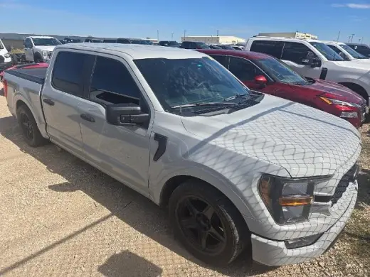 Ford F-150 2023 4x2 XL 4 puertas SuperCrew SB 5.5 pies