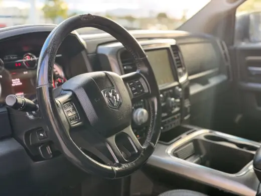 2017 Ram 1500 CREW CAB