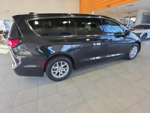 Chrysler Pacifica 2023 Touring L 4dr Mini-Van