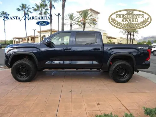 Toyota Tundra 2024 4x4 SR5 4dr CrewMax Cab Pickup SB