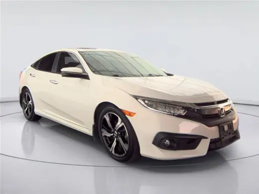 Honda Civic 2018 Touring sedán de 4 puertas