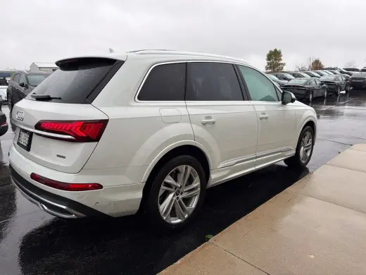 2023 Audi Q7