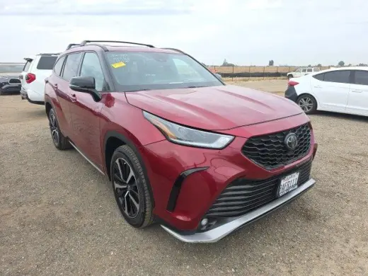Toyota Highlander 2022 AWD XSE 4dr SUV