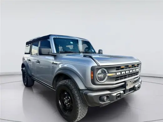 Ford Bronco 2023 4x4 Black Diamond 4dr SUV